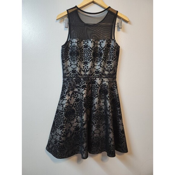 NWT Three Pink Hearts Sleeveless Medium Floral Art Black Metallic Gray Dress - Picture 3 of 8